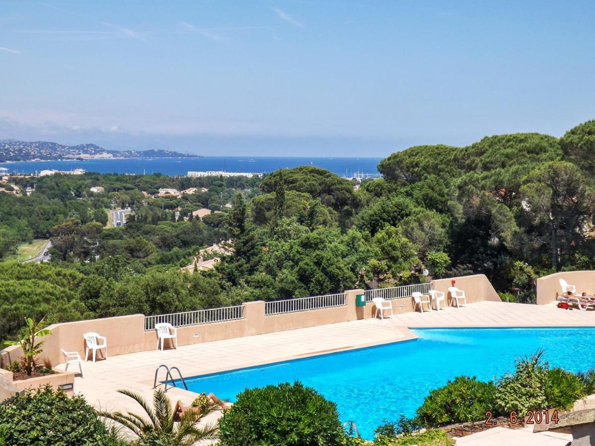 Maison Charmante A Cogolin Avec Vue Sur La Mer Et Piscine Exteriér fotografie